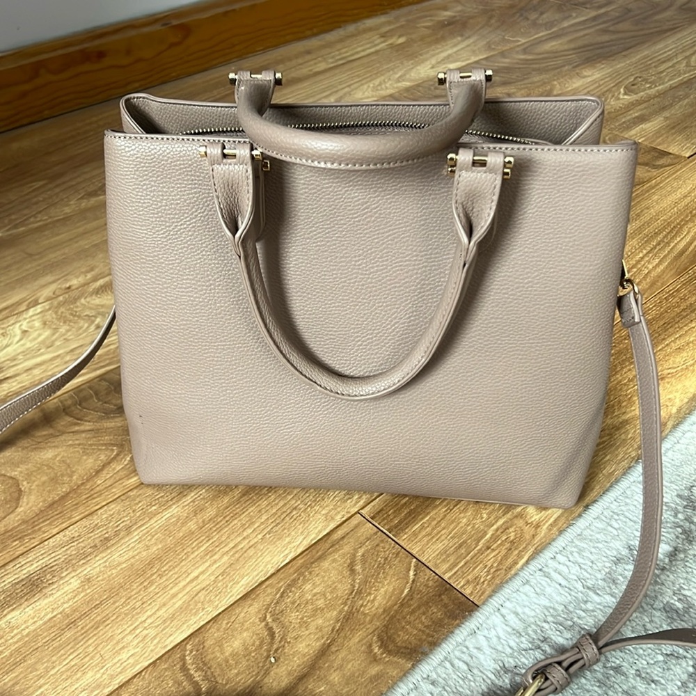 Women’s purse